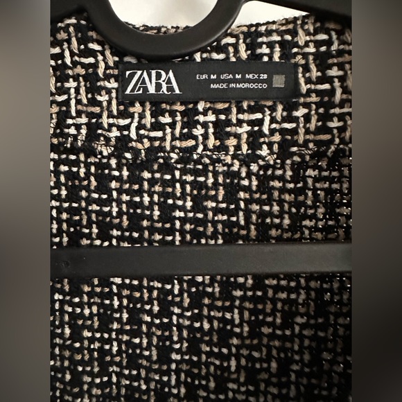 Zara tweed dress with jewel buttons - size M - Picture 2 of 4